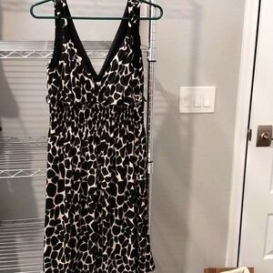 En focus studio leopard print knit dress EUC